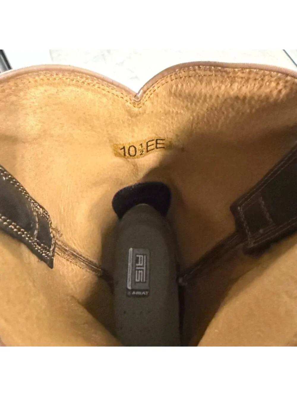 Ariat crafted premium
